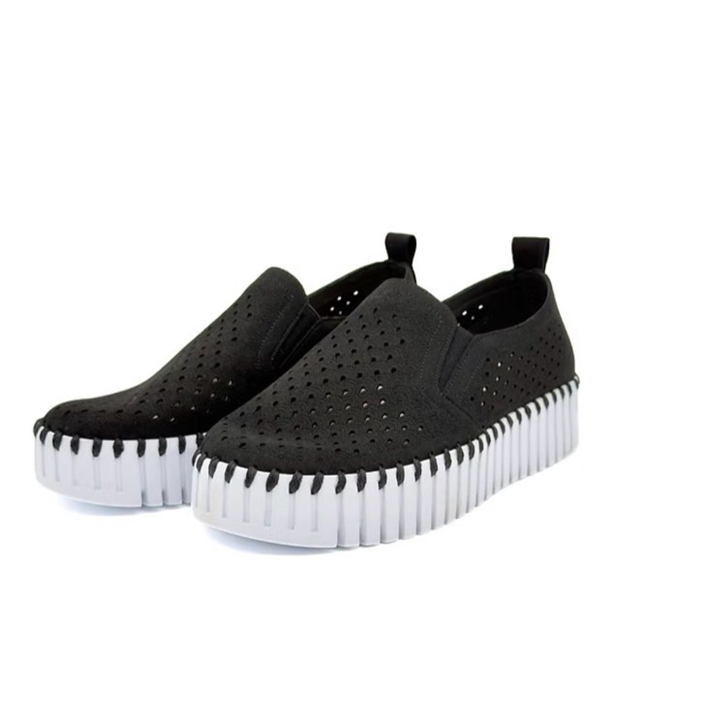 Ilse Jacobsen Black Ilse Jacobsen Tulip Slip-Ons. NWT!